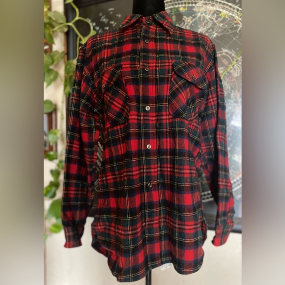 VTG 60’s Pendleton Prince Charles Edward Stewart Tartan Print. Size M. - Picture 1 of 12